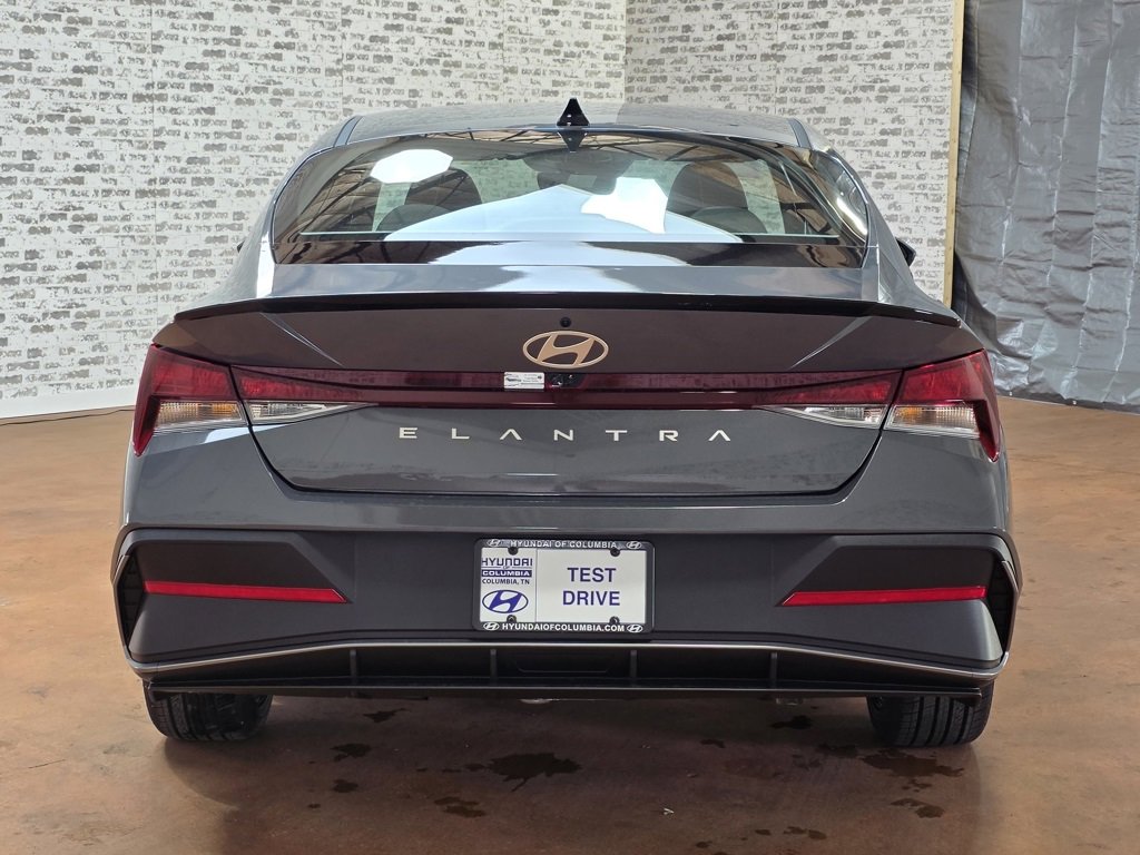 New 2026 Hyundai Elantra SEL Sport image 8