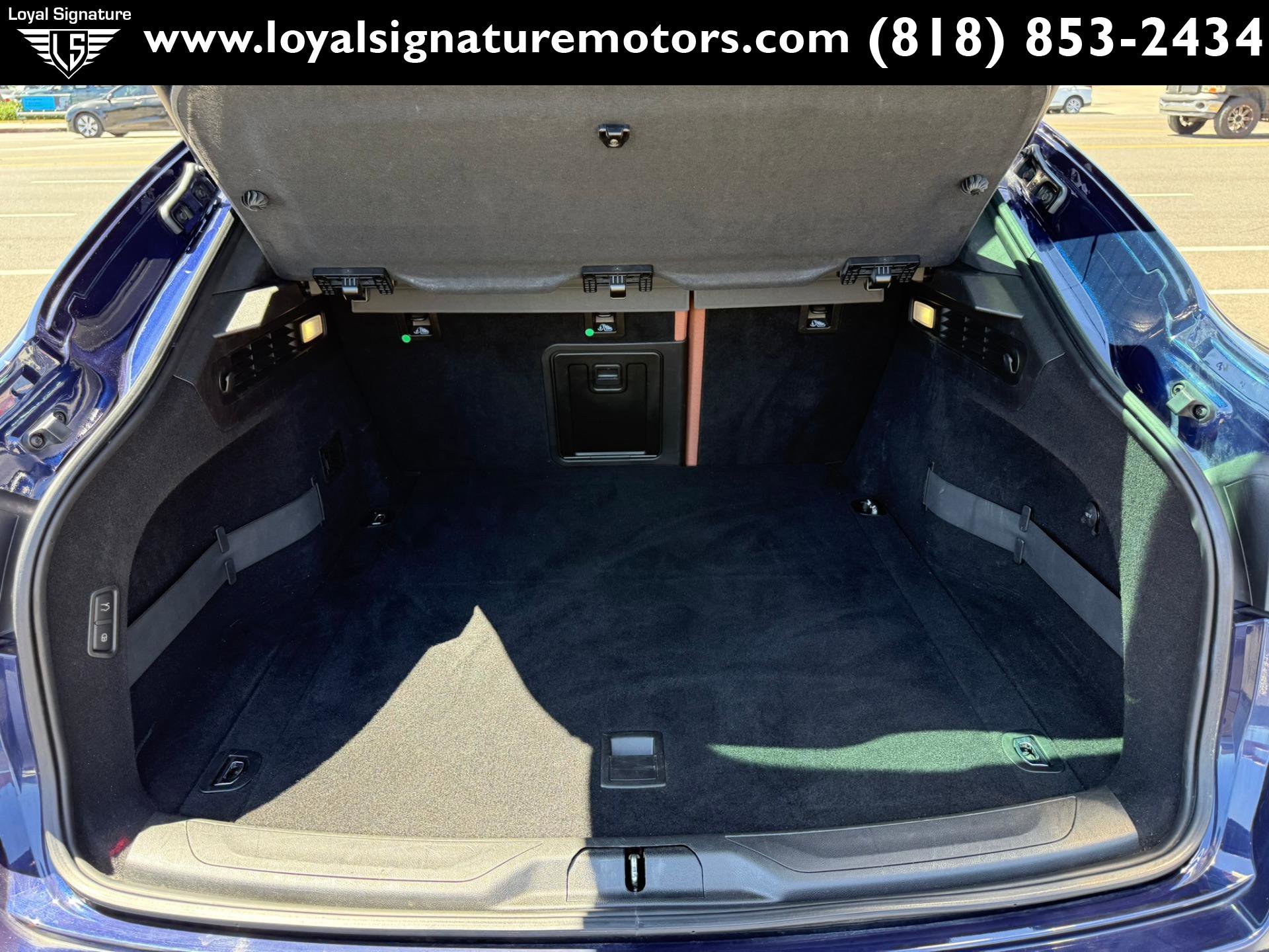 Used 2019 Maserati Levante AWD/4WD image 10