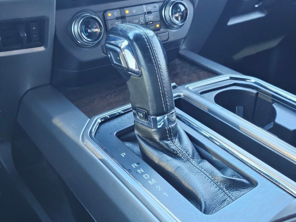 Used 2017 Ford F250 Platinum w/ Platinum Ultimate Package AWD/4WD image 13