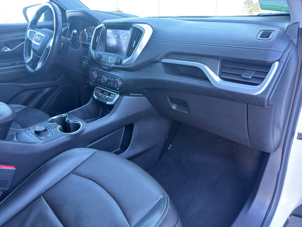 Certified 2022 GMC Terrain SLT w/ Tech Package AWD/4WD image 46