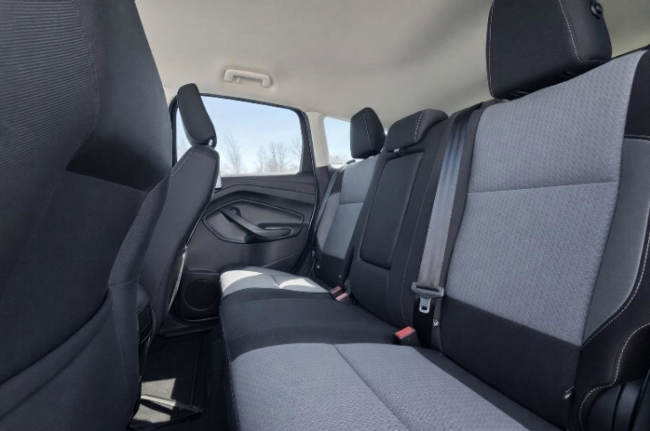 Used 2019 Ford Escape SE AWD/4WD image 12