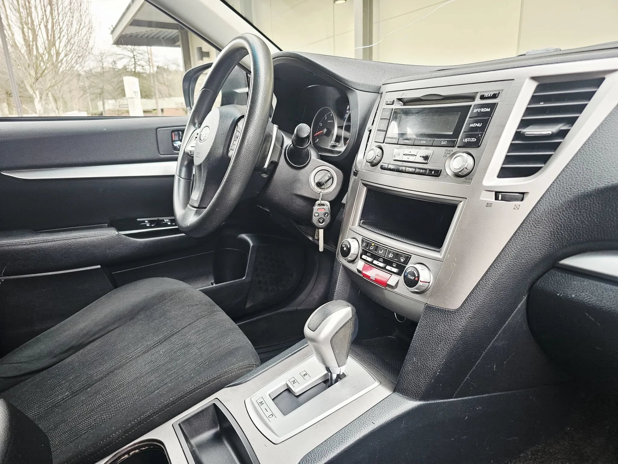 Used 2014 Subaru Outback 2.5i w/ Alloy Wheel Package AWD/4WD image 14