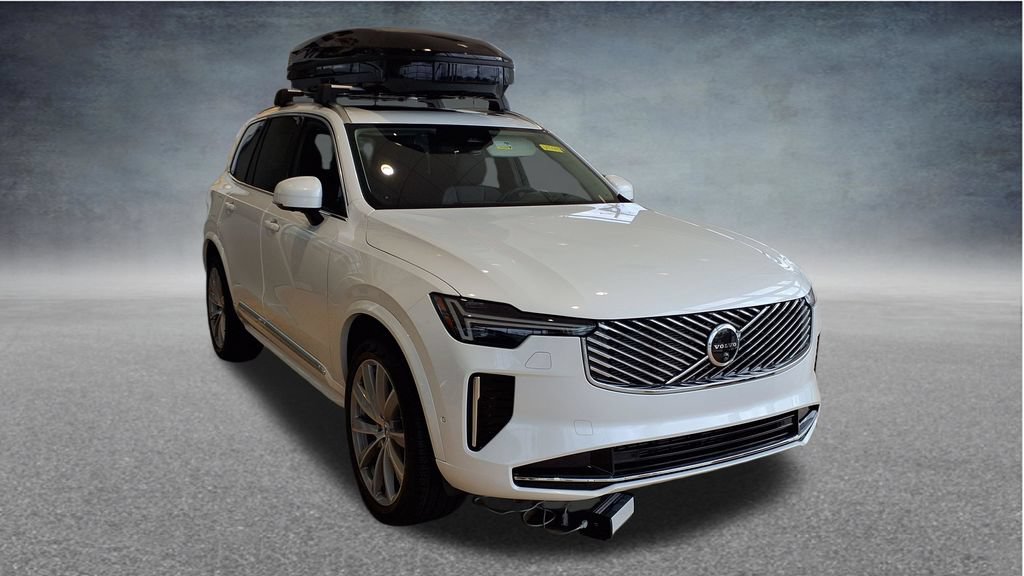 New 2026 Volvo XC90 B6 Plus w/ Protection Package AWD/4WD image 1
