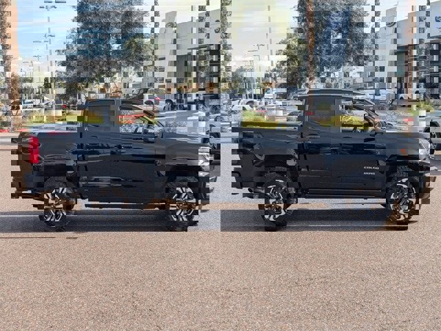 Used 2022 Chevrolet Colorado Z71 image 6