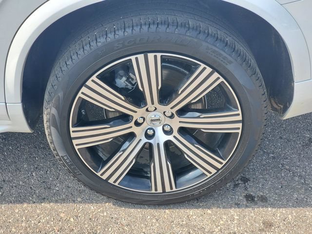Certified 2025 Volvo XC90 T8 Plus w/ Protection Package Premier AWD/4WD image 7