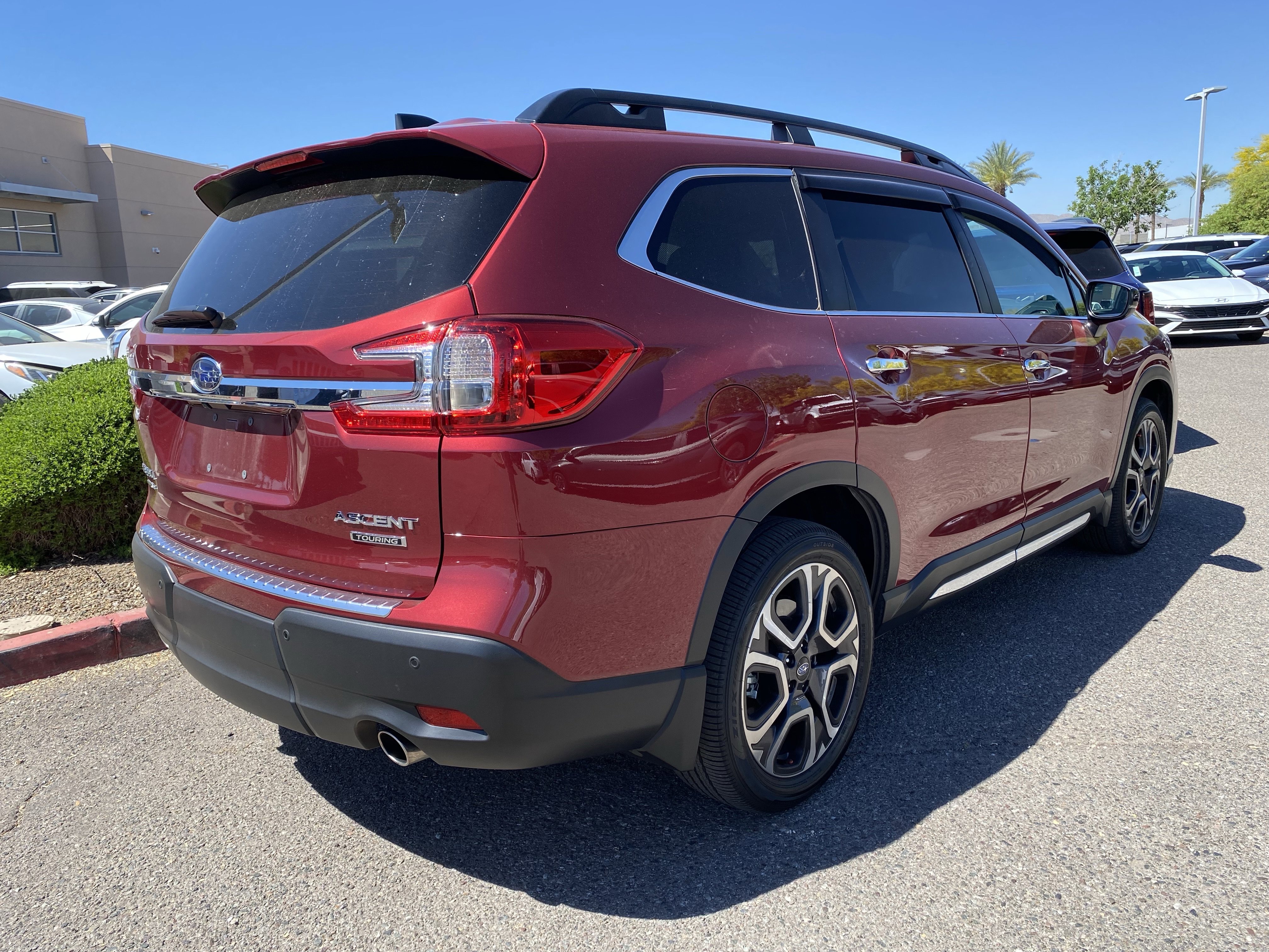 Used 2024 Subaru Ascent Touring w/ Popular Package #2 image 2