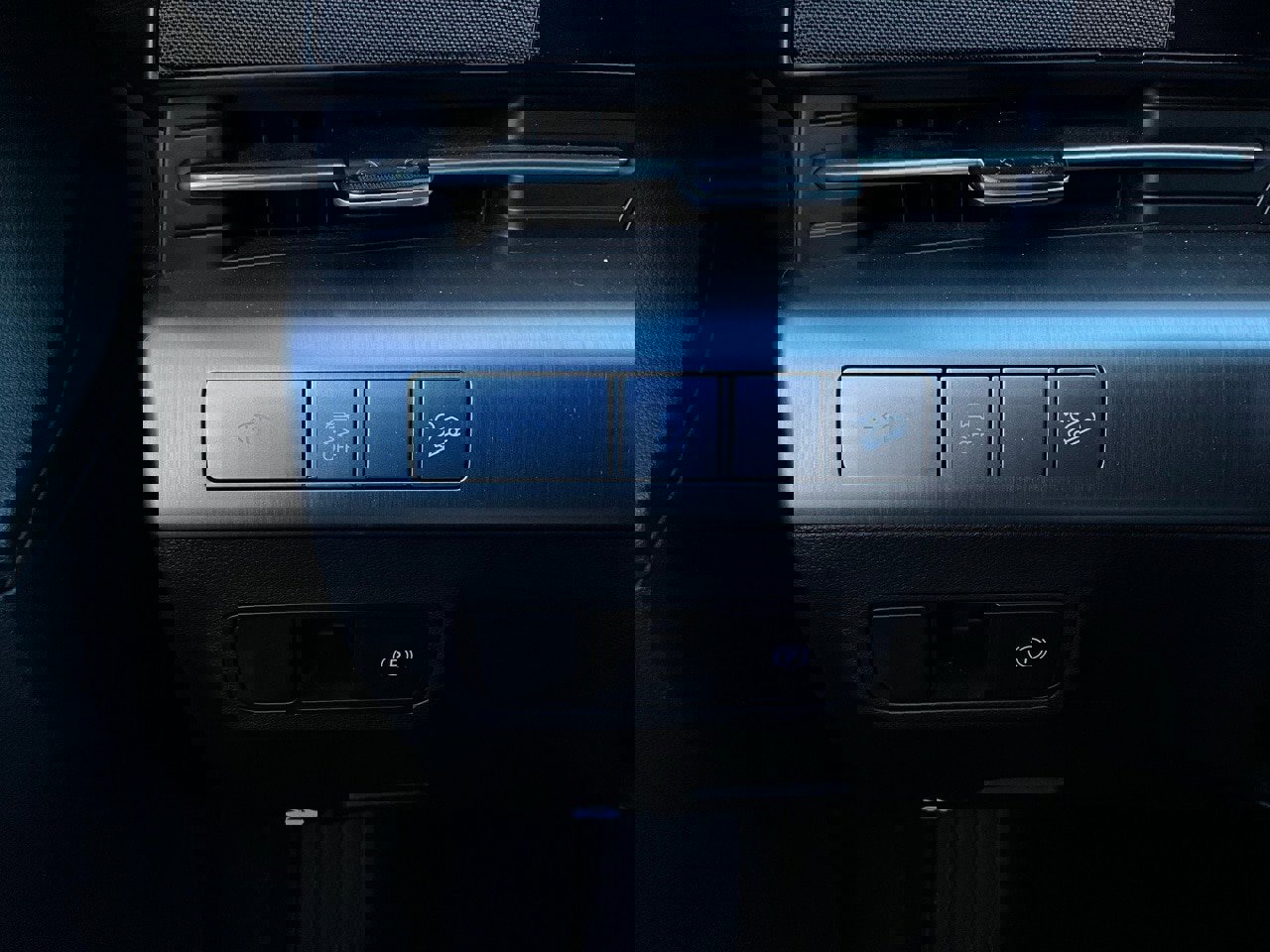 Used 2025 Hyundai Kona SEL image 22