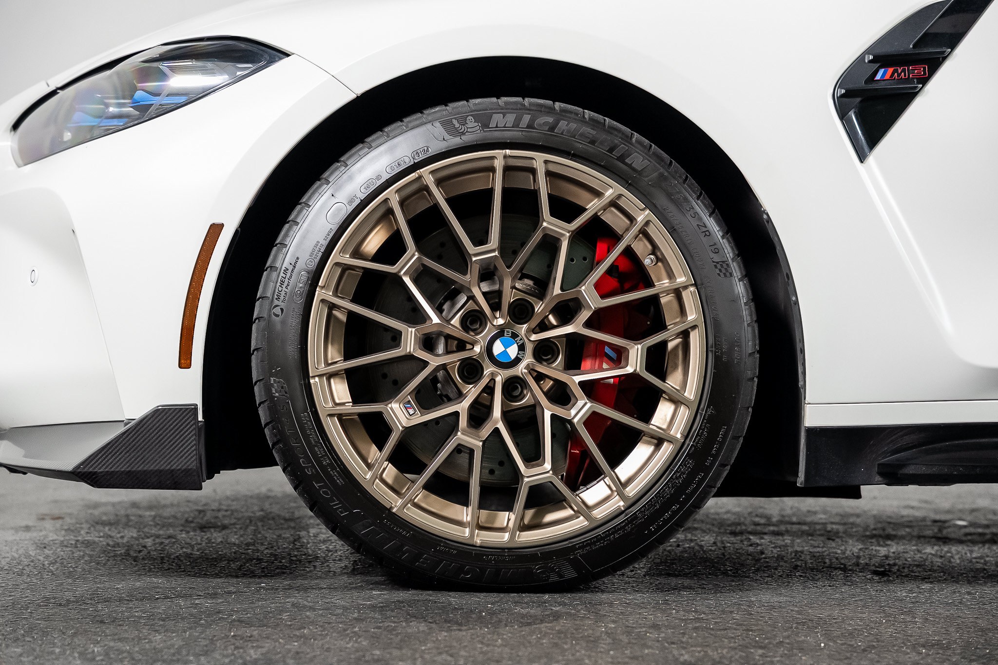Used 2024 BMW M3 CS AWD/4WD image 16