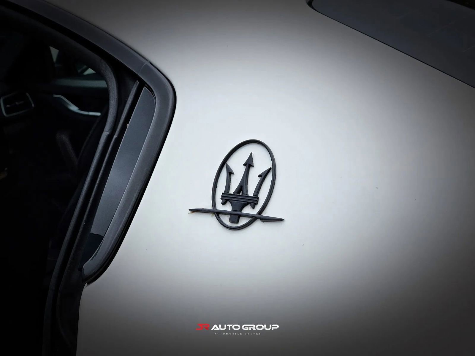 Used 2018 Maserati Ghibli S GranSport RWD image 9