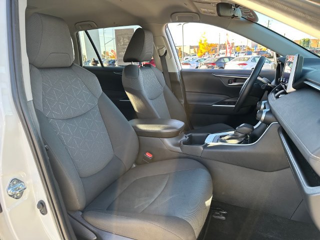 Certified 2025 Toyota RAV4 XLE AWD/4WD image 10