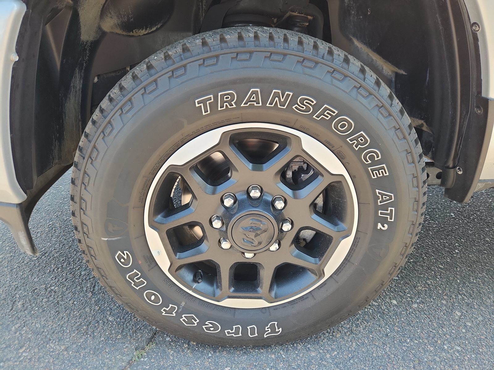 Used 2026 RAM 2500 Laramie AWD/4WD image 18