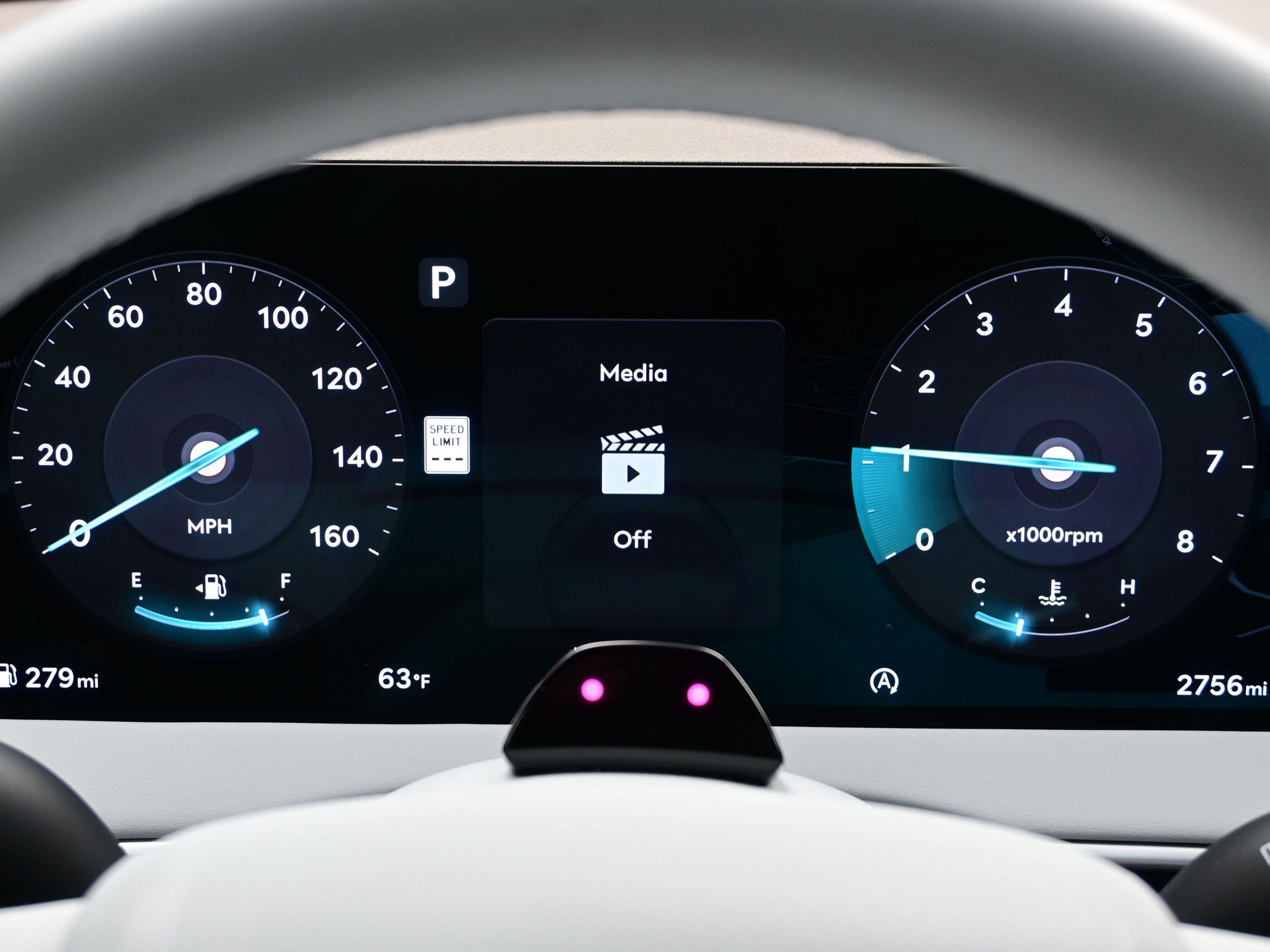 Certified 2026 Genesis GV70 2.5T Advanced image 25