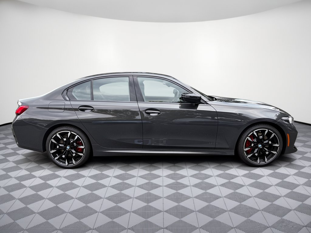 New 2026 BMW 330i xDrive Sedan w/ M Sport Package AWD/4WD image 8