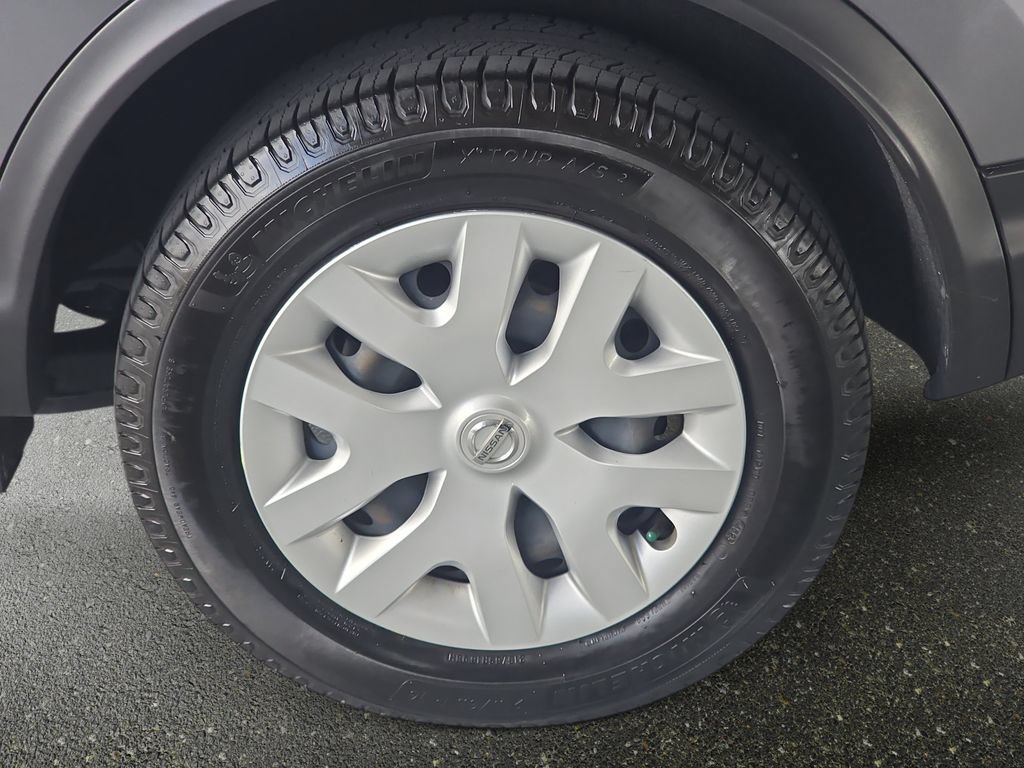 Used 2019 Nissan Rogue Sport S FWD image 25