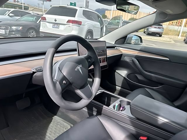 Used 2023 Tesla Model 3 Standard Range RWD image 23