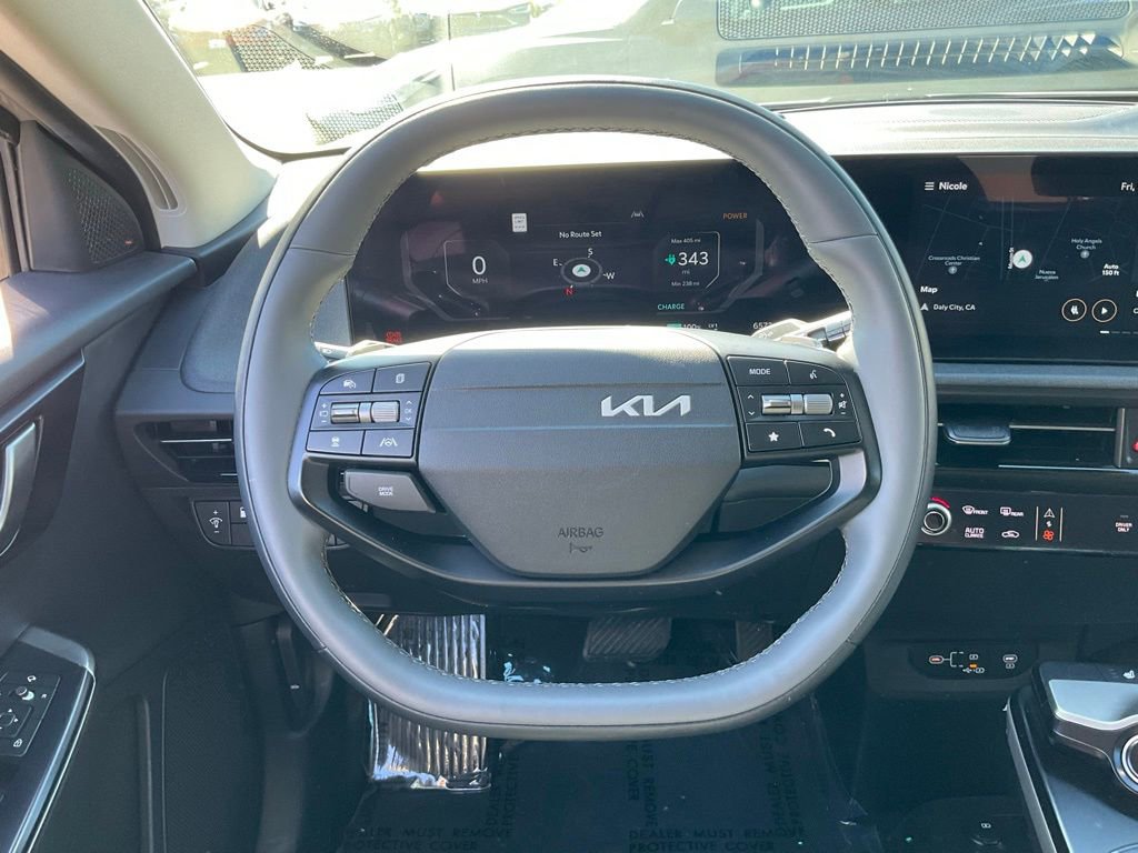 Used 2025 Kia EV6 Light image 38