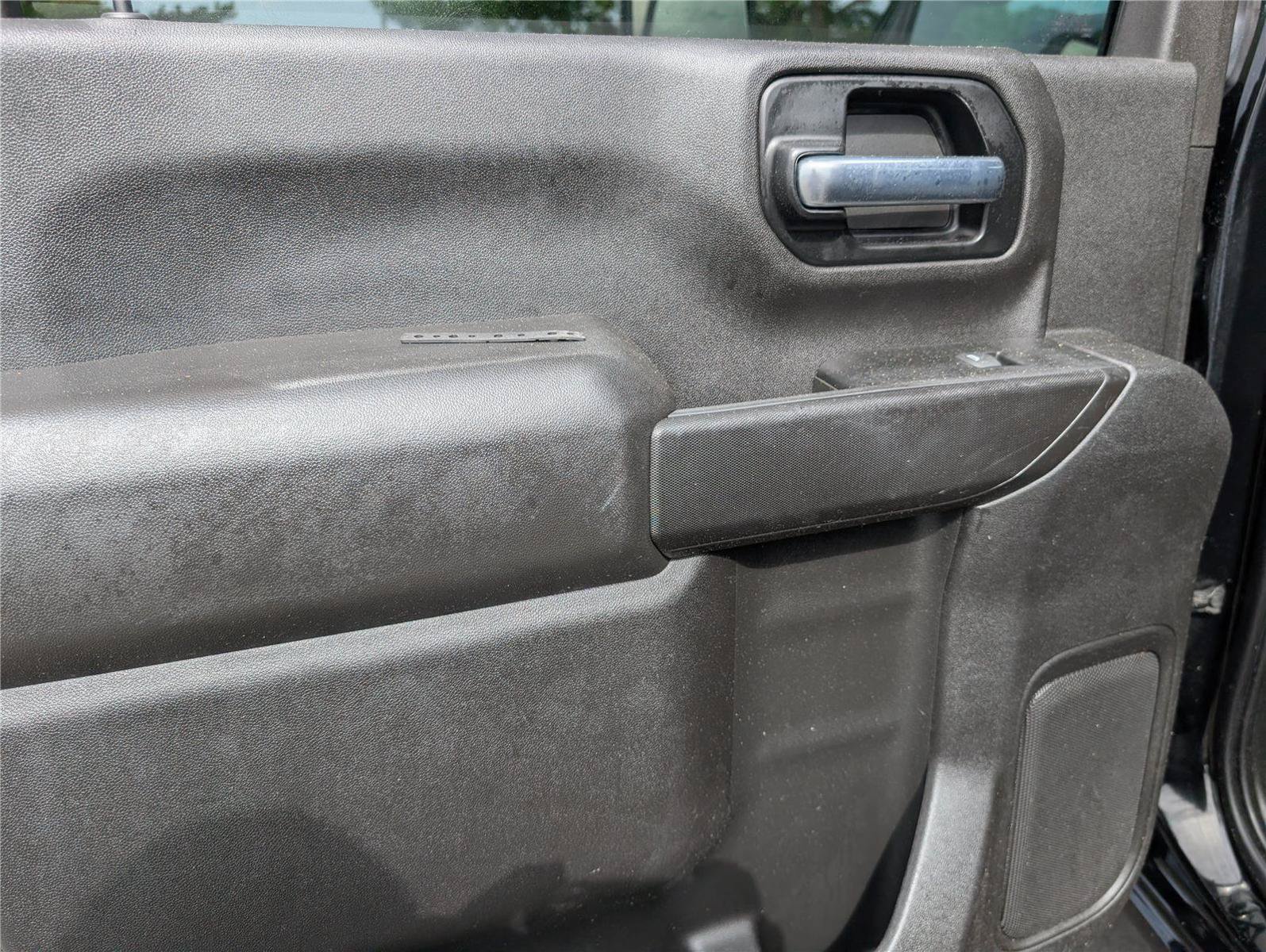 Used 2023 Chevrolet Silverado 2500 Custom w/ Custom Value Package AWD/4WD image 33