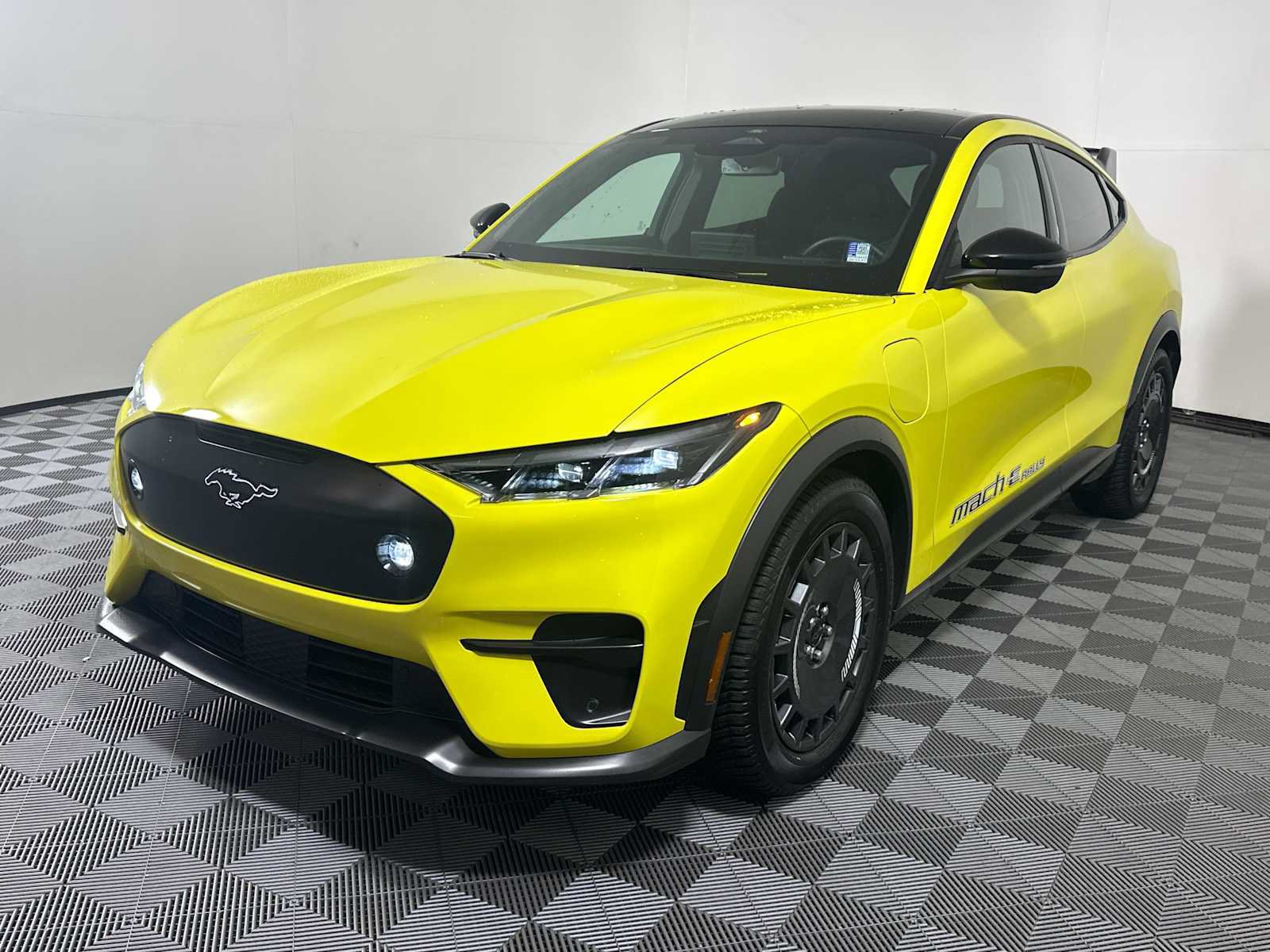 Used 2025 Ford Mustang Mach-E GT AWD/4WD image 5