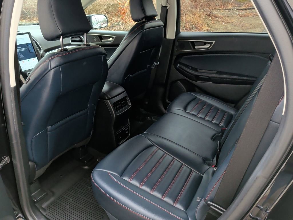 Certified 2023 Ford Edge SEL w/ Sport Appearance Package image 11