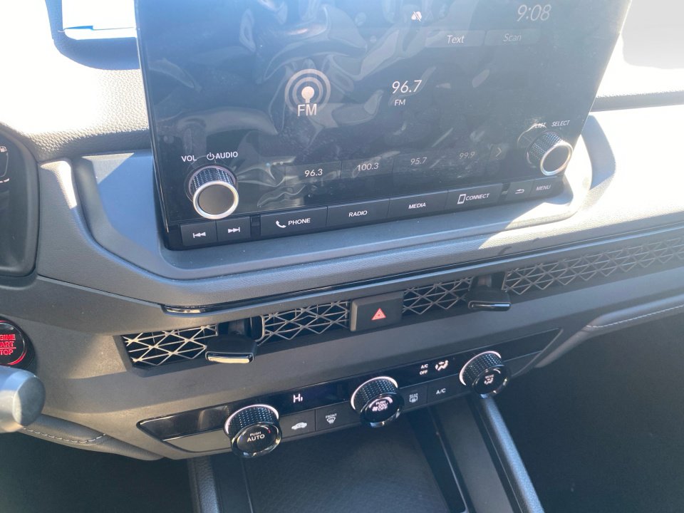 Certified 2023 Honda Accord LX image 21