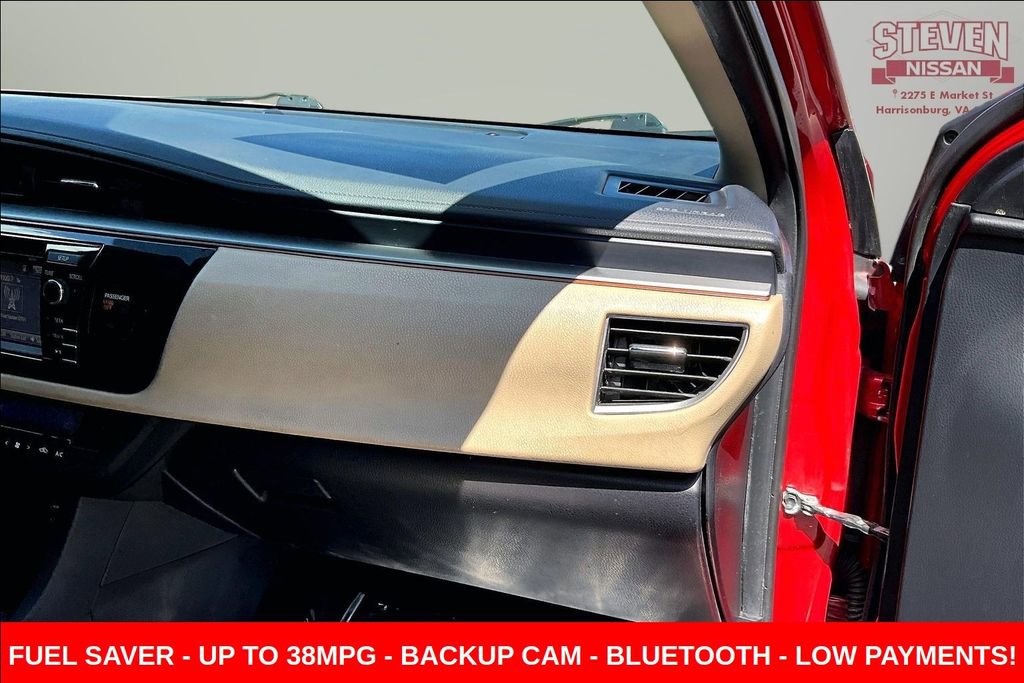 Used 2015 Toyota Corolla LE image 24