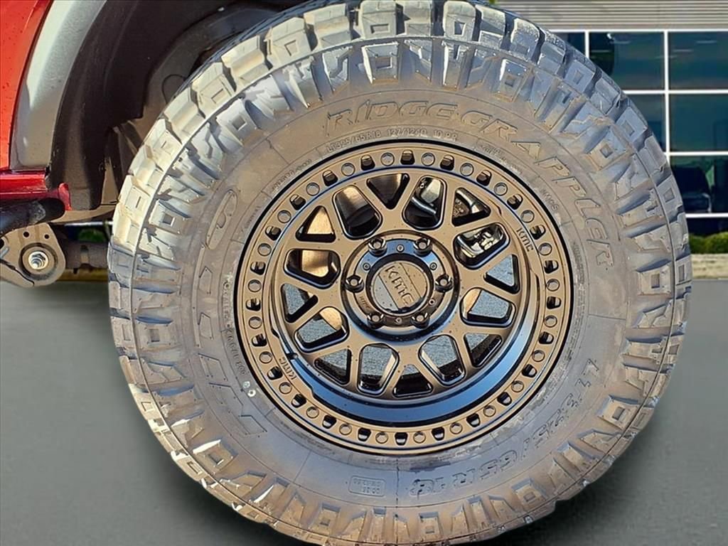 New 2025 Ford Bronco Badlands image 34