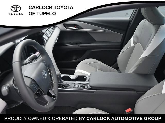 Used 2026 Toyota Camry SE FWD image 10