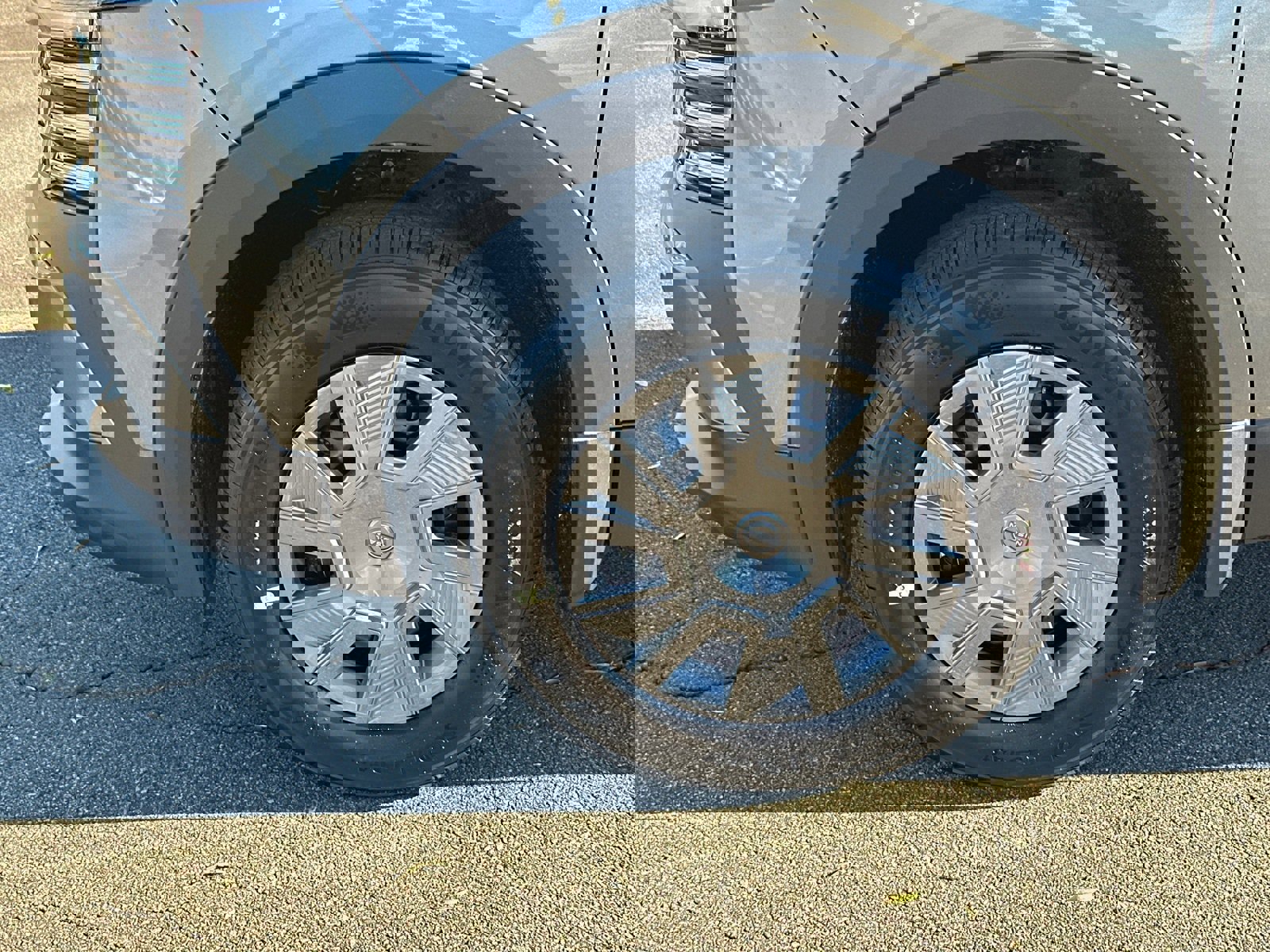 New 2026 Nissan Kicks S image 11