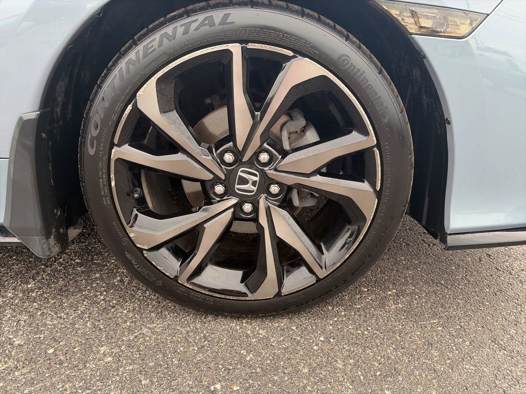 Used 2019 Honda Civic Sport Touring image 9
