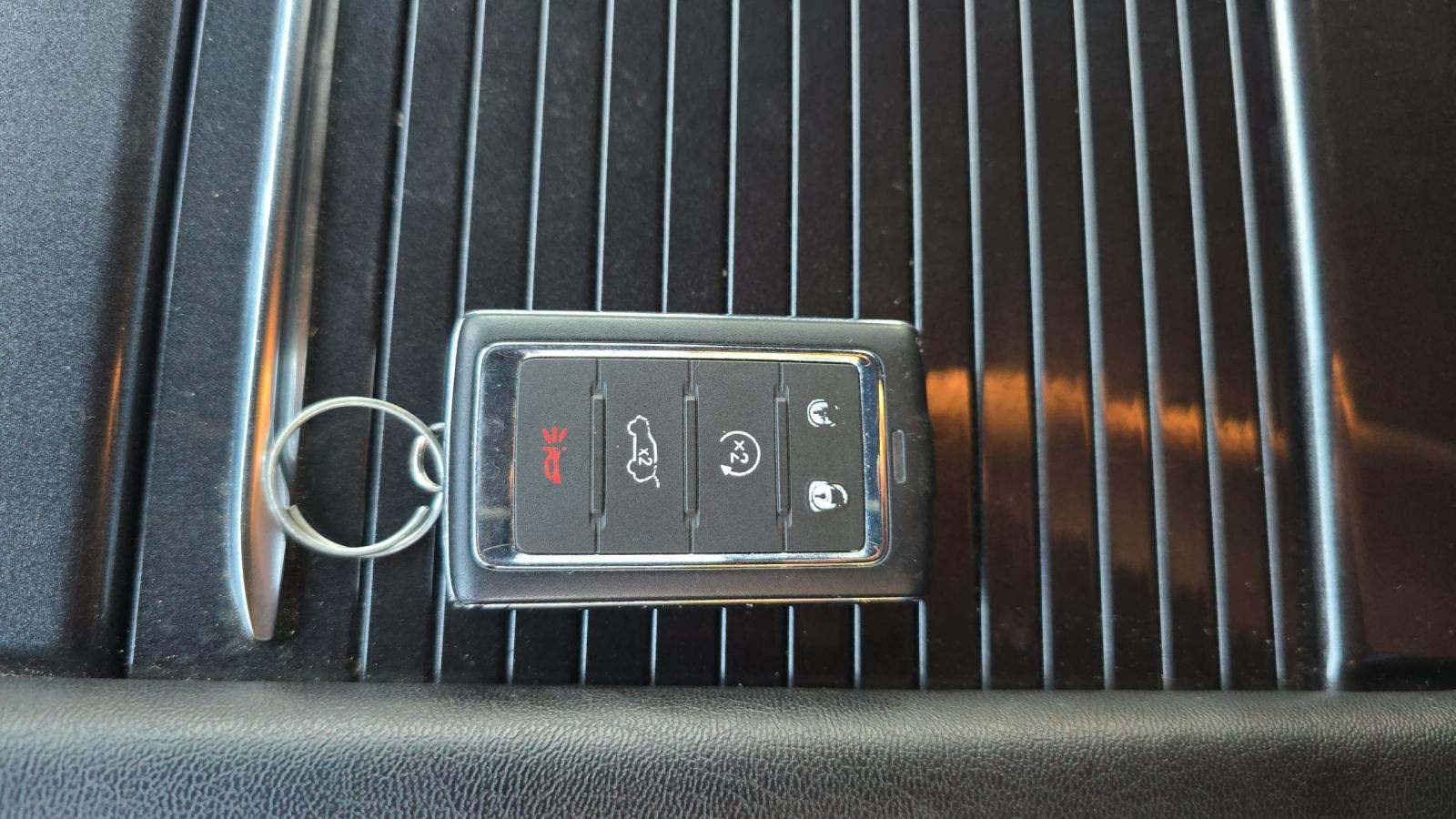 Used 2024 Jeep Wagoneer L image 63