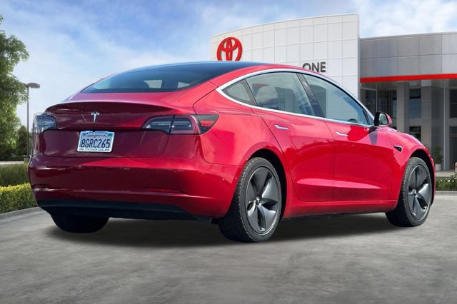 Used 2018 Tesla Model 3 RWD image 4