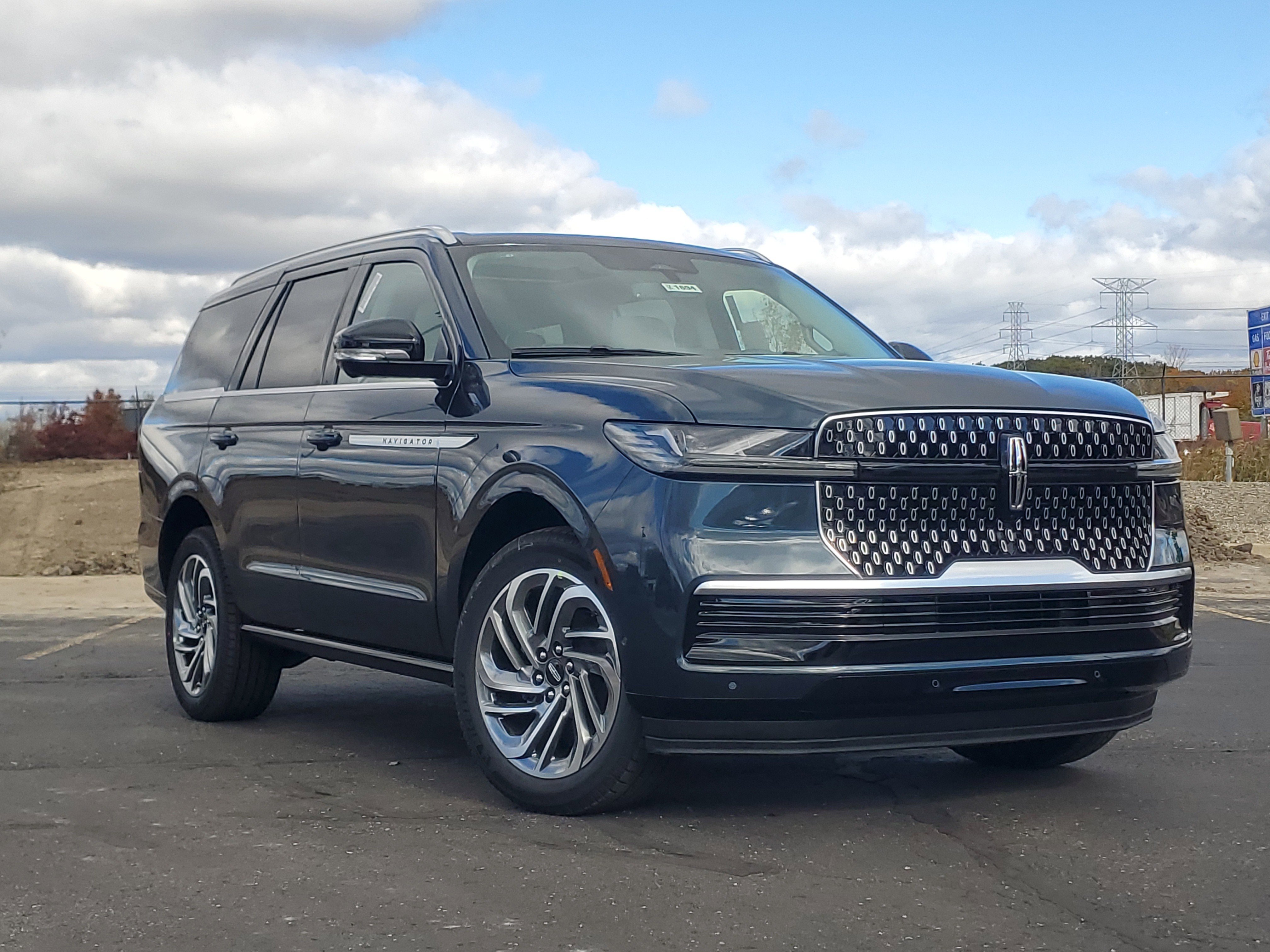 New 2025 Lincoln Navigator Reserve 360° Tour