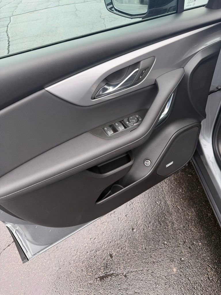 New 2026 Chevrolet Blazer LT image 9