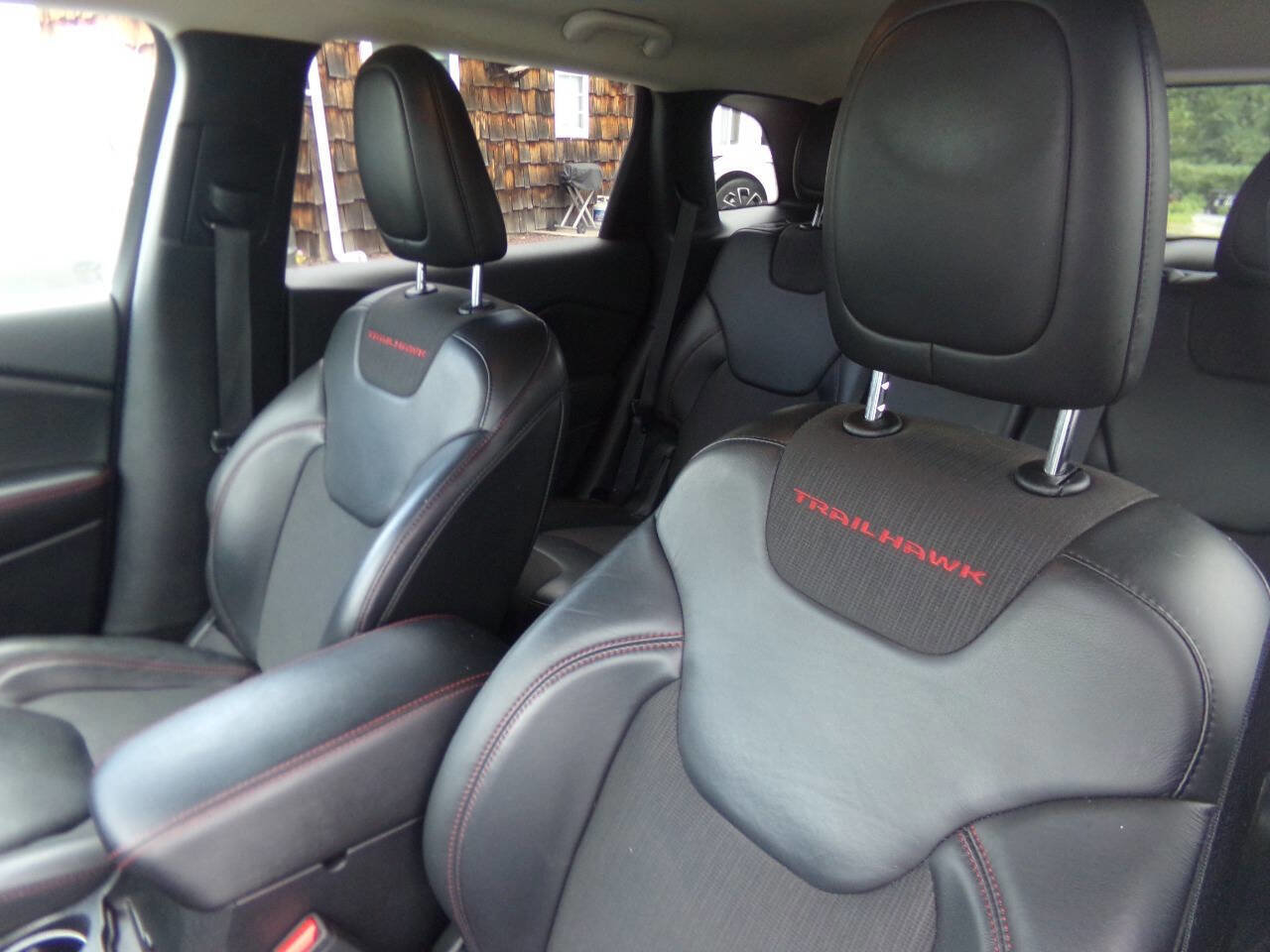 Used 2018 Jeep Cherokee Trailhawk w/ Cold Weather Group image 23