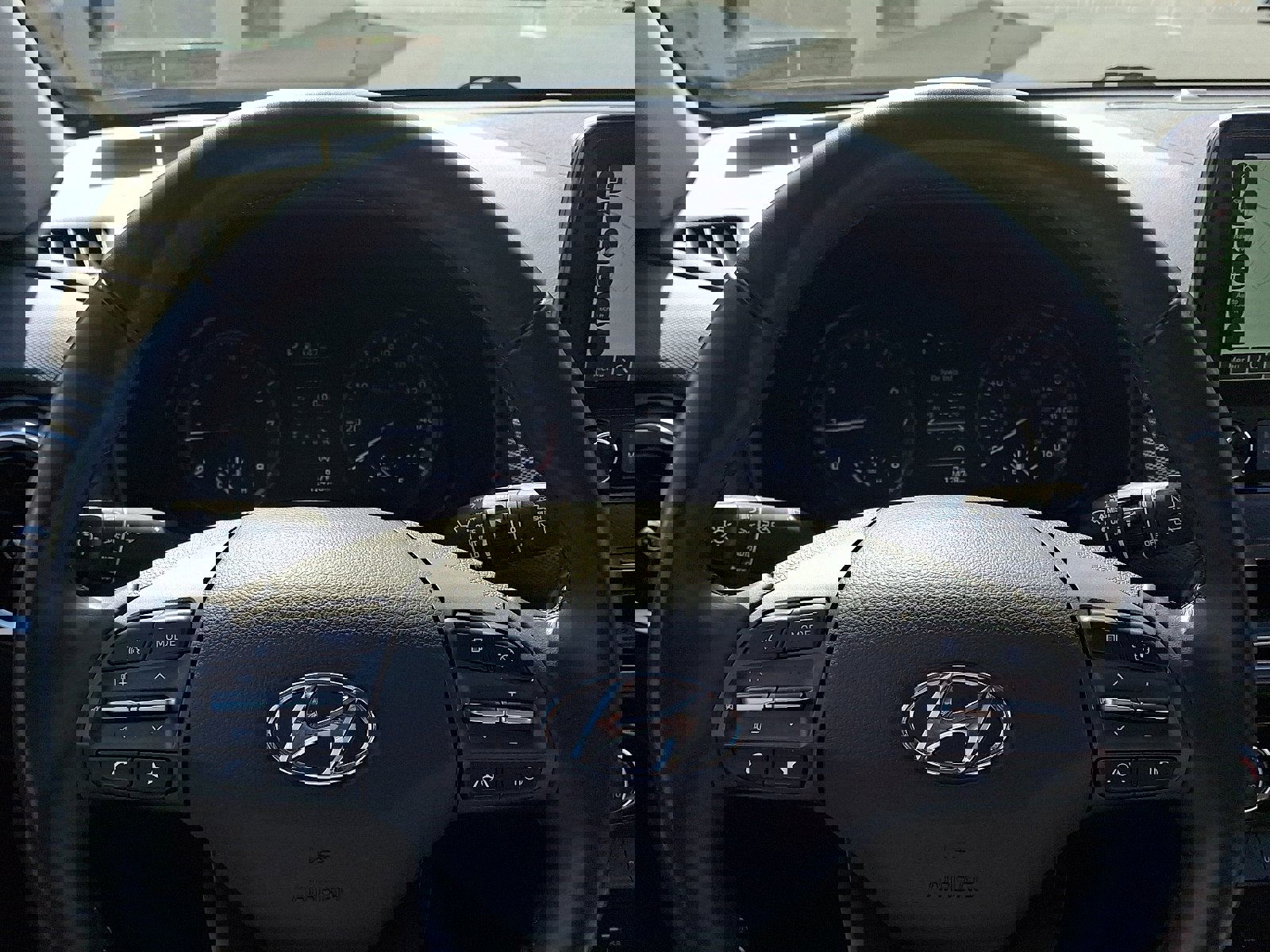 Certified 2023 Hyundai Kona SEL w/ Convenience Package AWD/4WD image 20