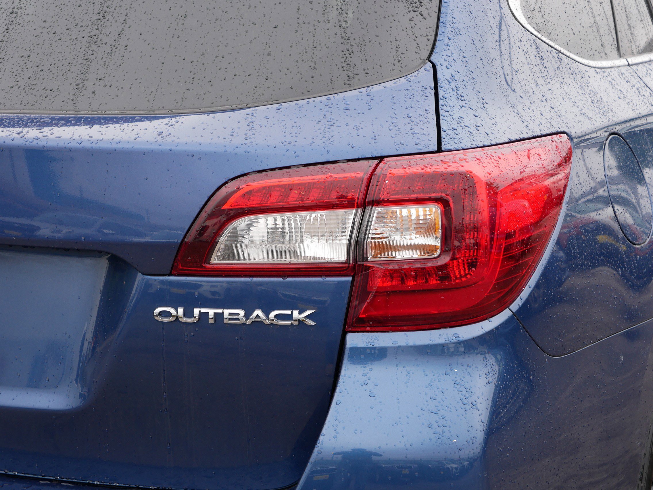 Used 2019 Subaru Outback 2.5i Limited image 17