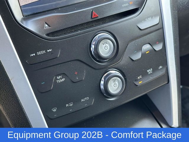 Used 2015 Ford Explorer XLT w/ Equipment Group 202B image 6