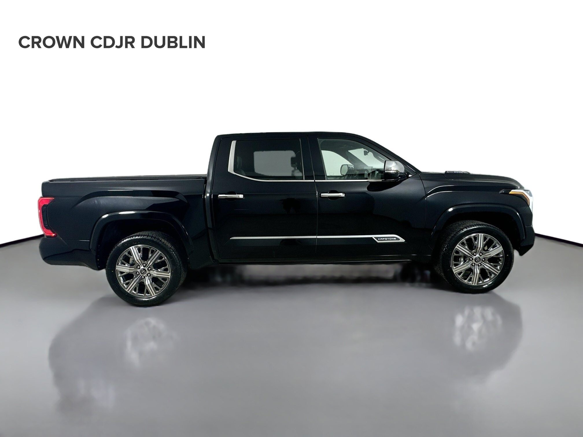 Used 2024 Toyota Tundra Capstone AWD/4WD image 5