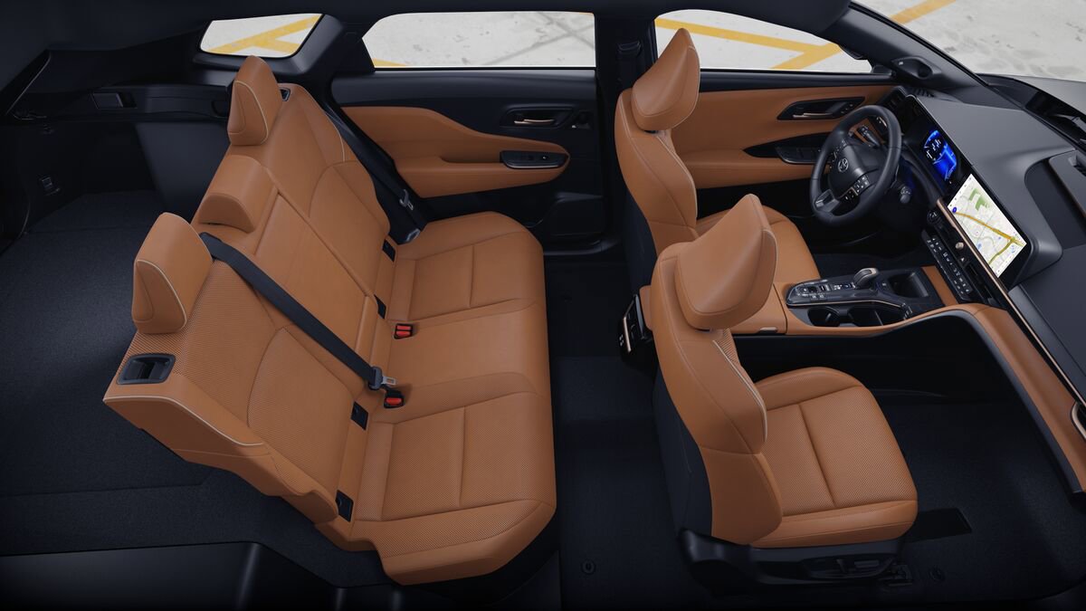 New 2026 Toyota Crown Signia Limited image 22