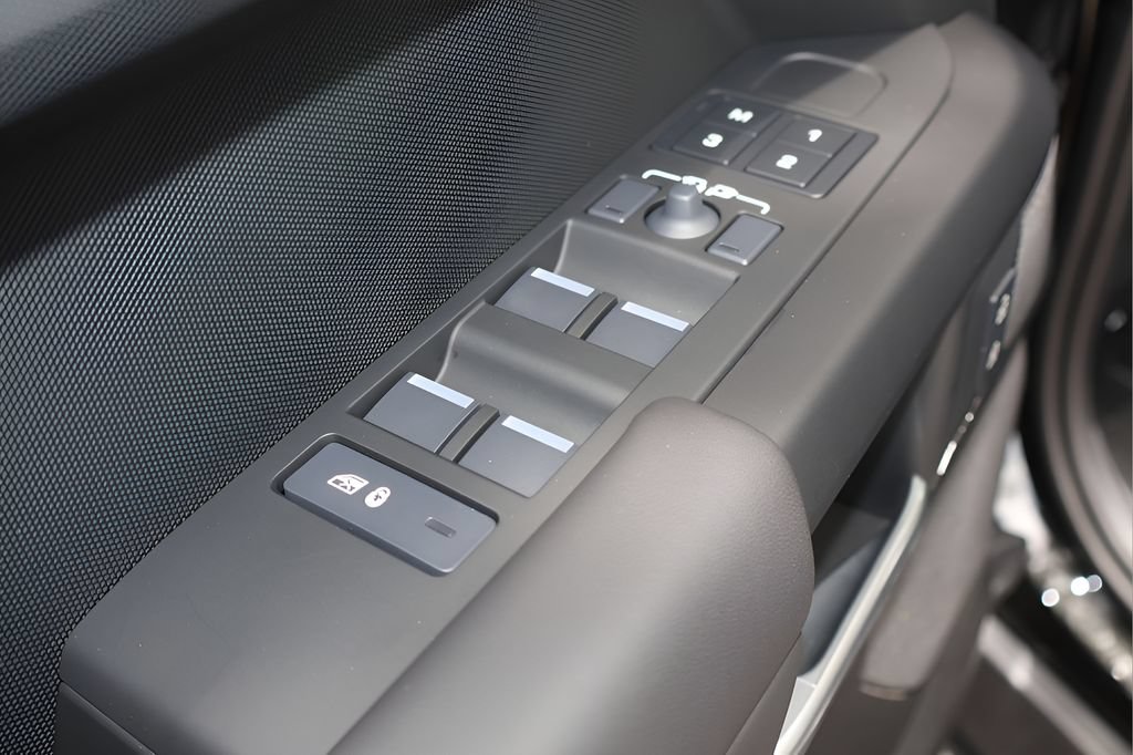 New 2026 Land Rover Defender 130 S AWD/4WD image 10