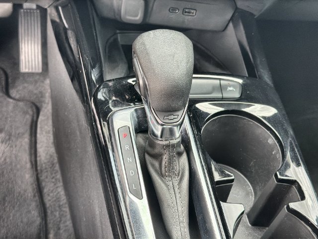 Used 2025 Chevrolet Trax ACTIV w/ Sunroof Package FWD image 15