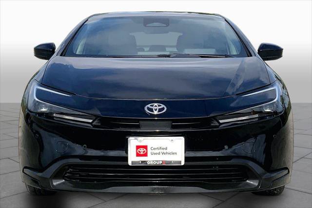 Certified 2025 Toyota Prius LE FWD image 4