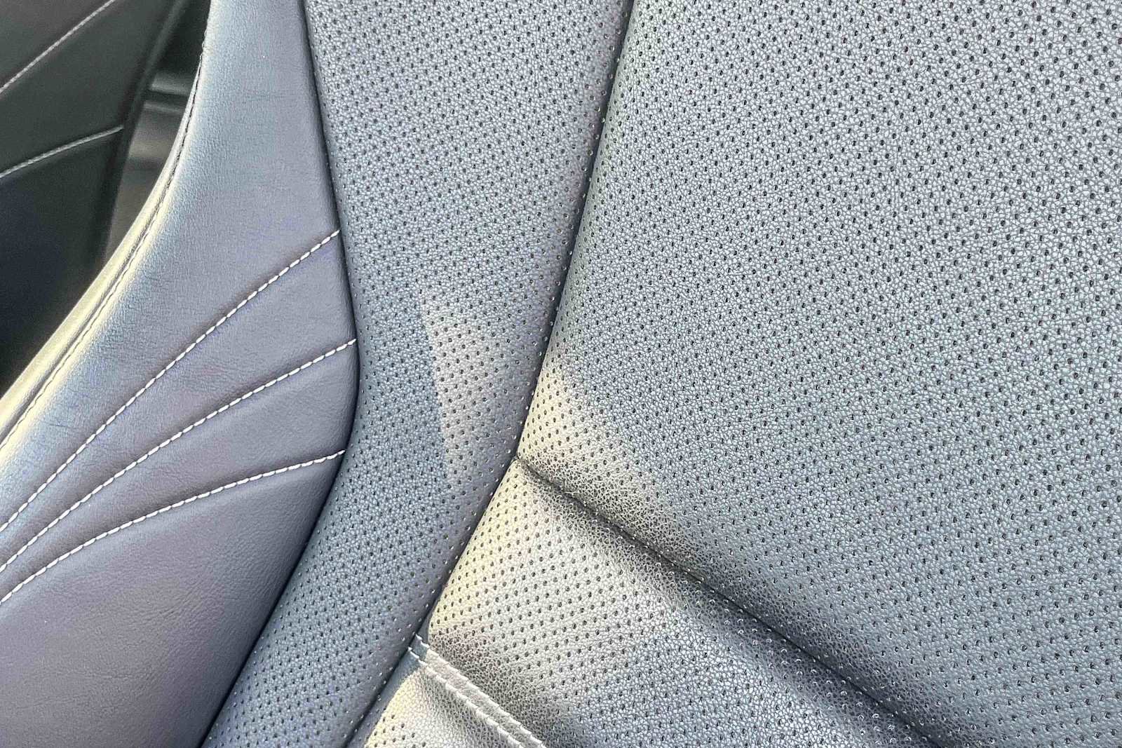 Used 2016 Lexus RC 200t image 24