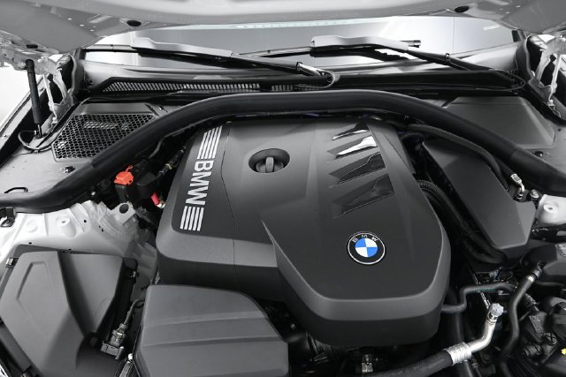 New 2026 BMW 330i xDrive Sedan w/ Premium Package AWD/4WD image 20