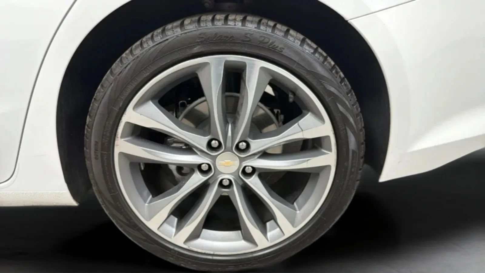 Used 2022 Chevrolet Malibu LT FWD image 27