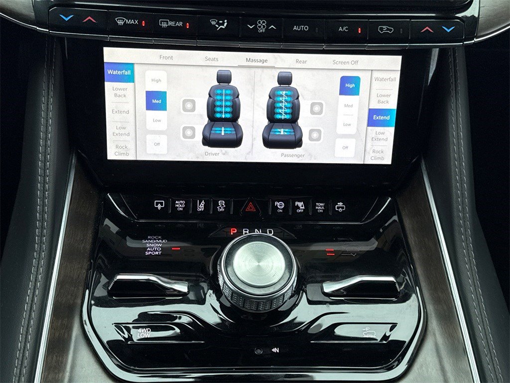 Used 2022 Jeep Grand Wagoneer Series I image 30