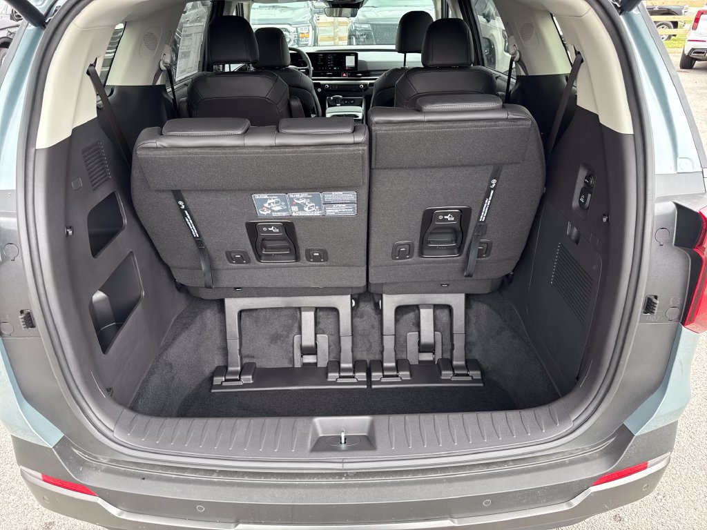 New 2027 Kia Carnival SX FWD image 9