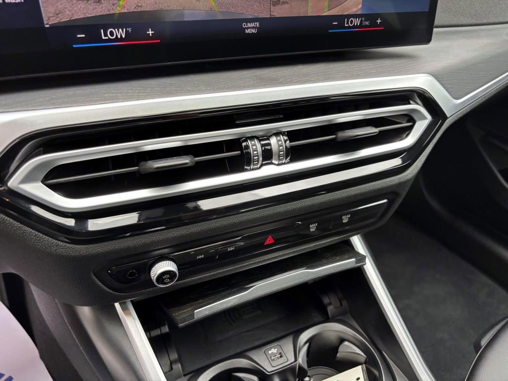 Certified 2024 BMW 330i xDrive Sedan image 23