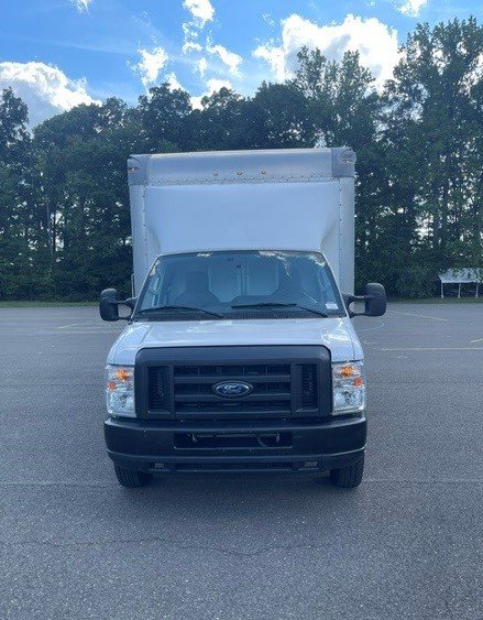 Used 2019 Ford E-350 and Econoline 350 Super Duty RWD image 4