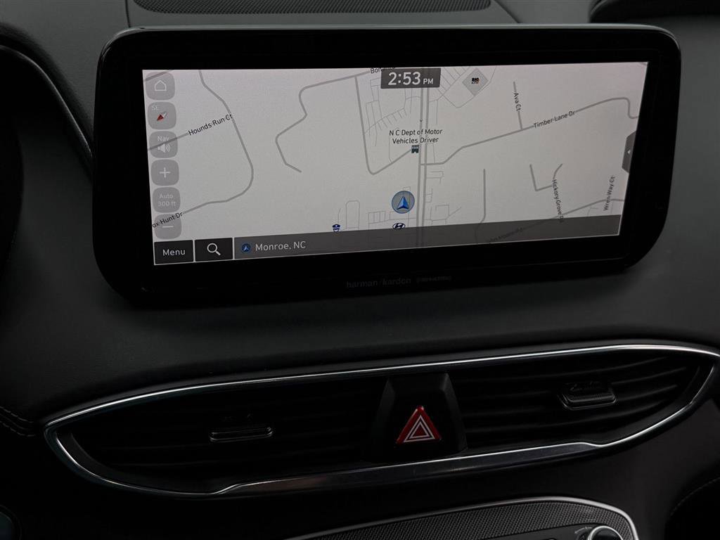 Used 2023 Hyundai Santa Fe SEL Premium image 12